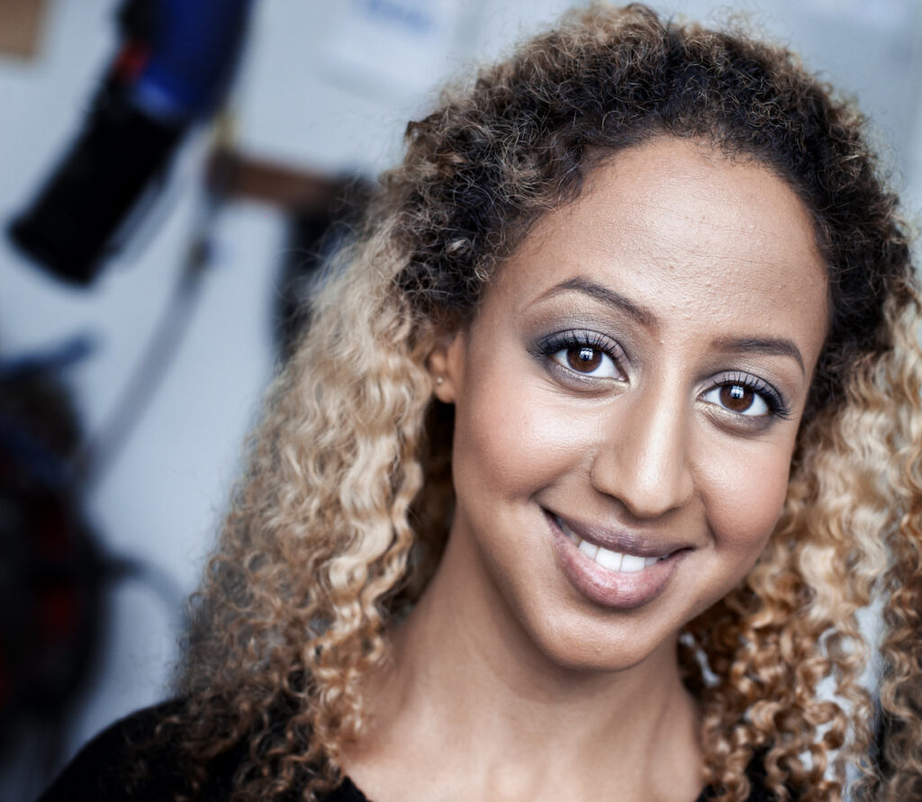 Skådespelerskan
Hannah Alem Davidson år 2016. 