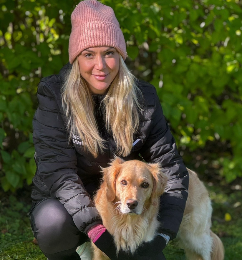 Frida Bratt med hund